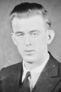 Photo of Frank Thornton